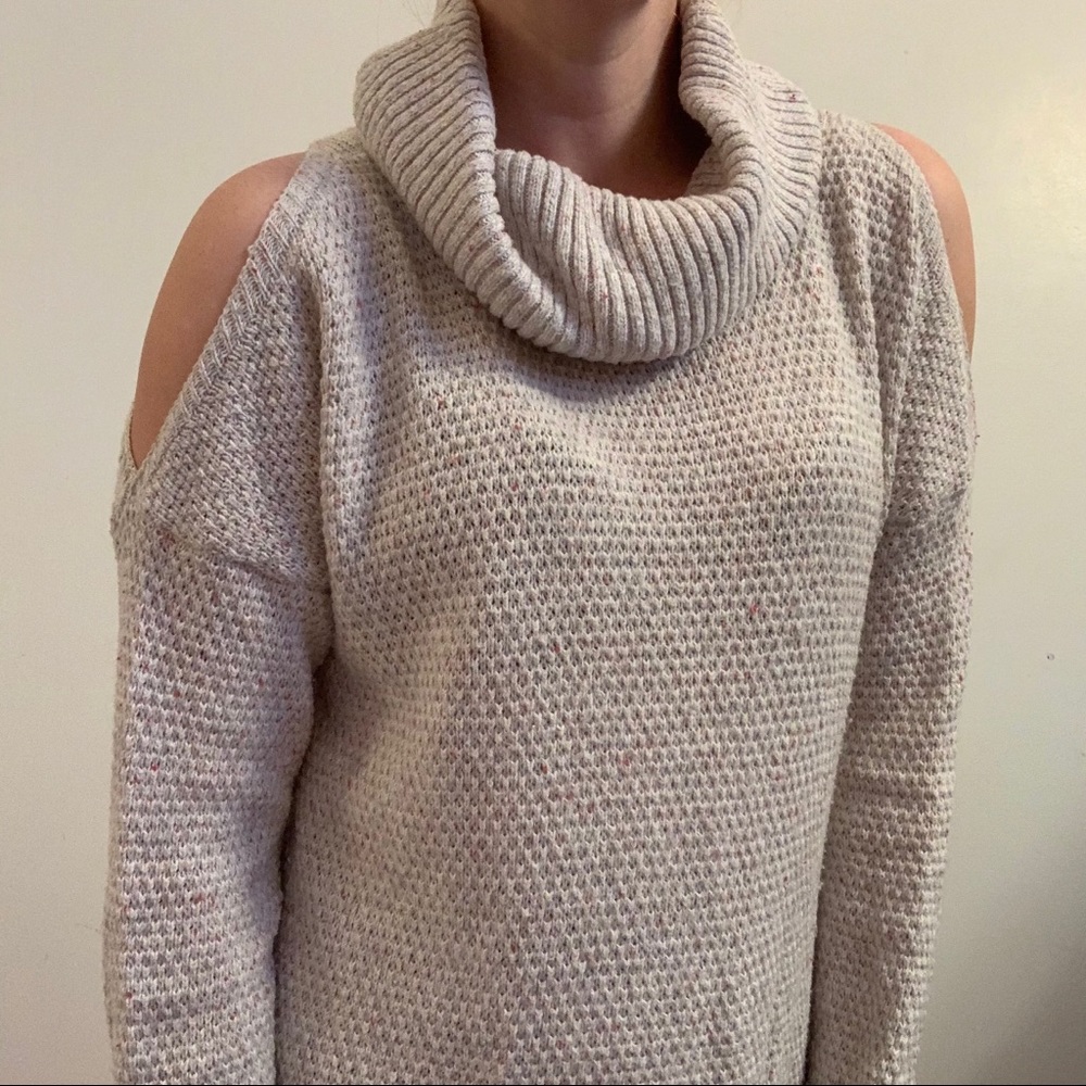 Hollister Sweater
